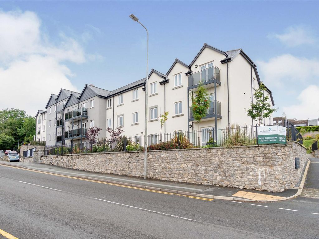 2 bed flat for sale in Bangor Road, Benllech, TynYGongl, Anglesey