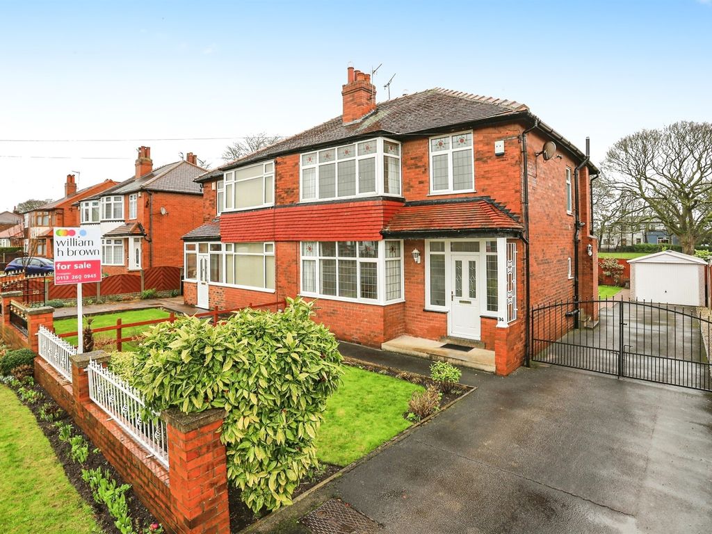 3 bed semidetached house for sale in Park Avenue, Crossgates, Leeds