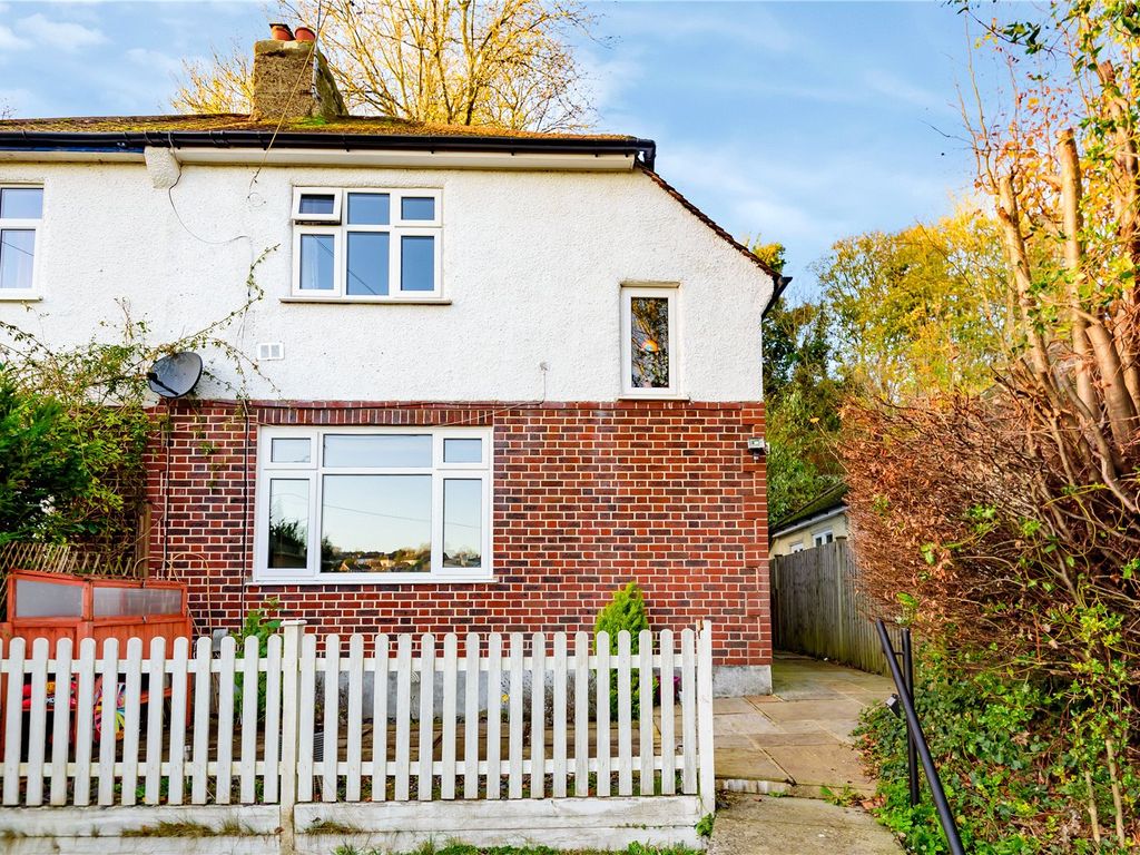 2 bed semidetached house for sale in Stafford Road, Caterham, Surrey