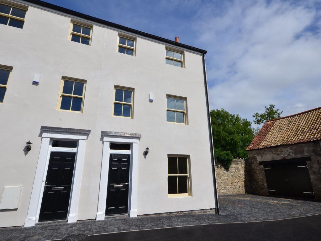 2 bed town house to rent in Finkle Hill, Sherburn In Elmet LS25 Zoopla