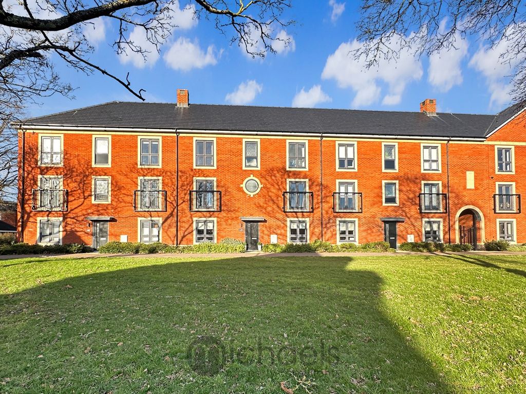 4 bed town house for sale in Echelon Walk, Colchester, Colchester CO4