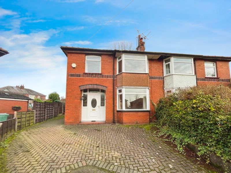 3 bed semidetached house for sale in Hazelwood Drive, Bury BL9, £