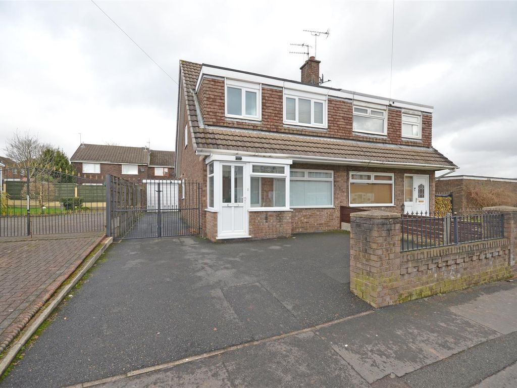 3 bed semidetached house for sale in Jeffreys Drive, Dukinfield SK16