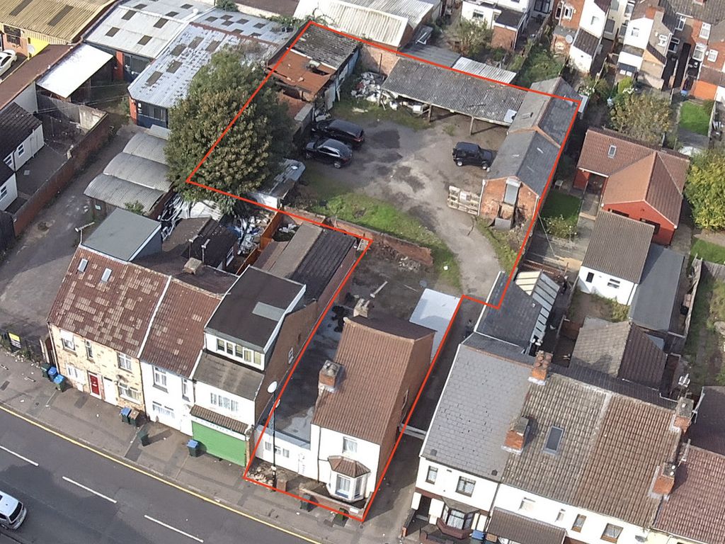 3 bed end terrace house for sale in Stoney Stanton Road, Coventry CV1