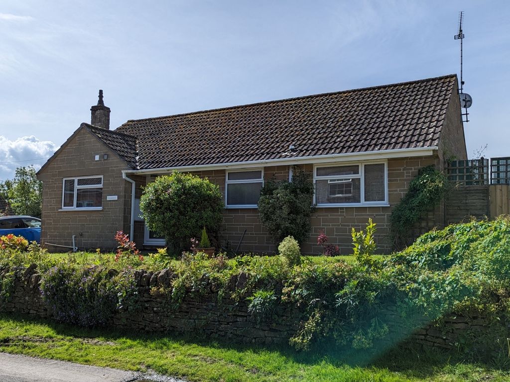3 bed bungalow to rent in Court Lane, Stoford, Yeovil BA22, £1,250 pcm