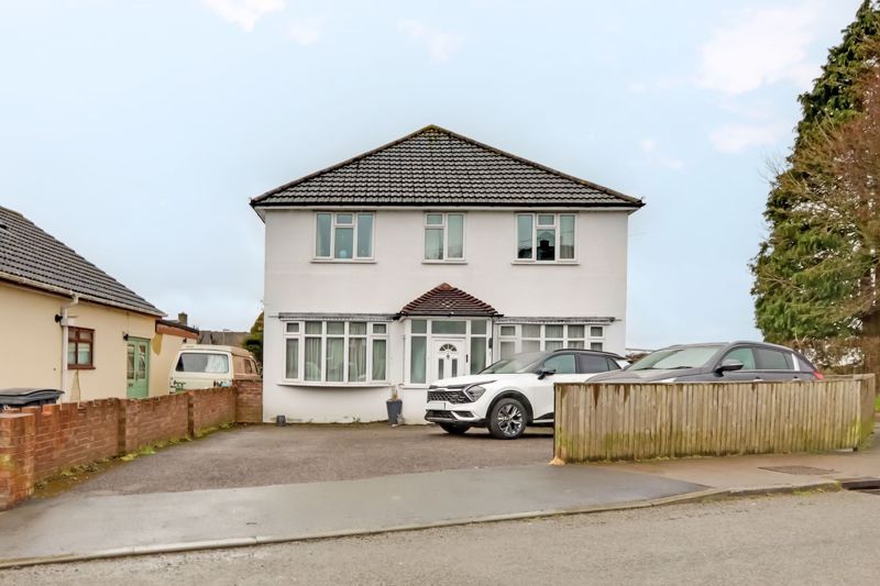 5 bed detached house for sale in Five Heads Road, Catherington