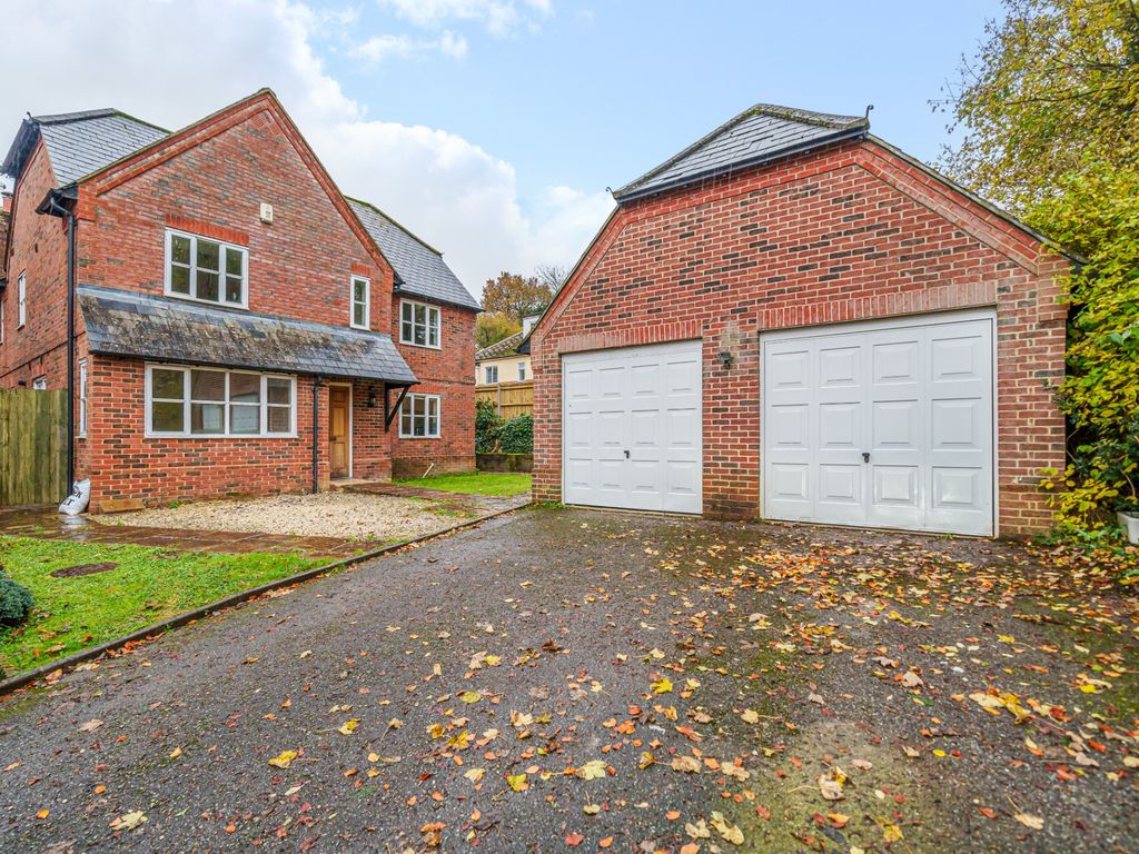 5 bed detached house for sale in Windmill Lane, Anna Valley, Andover
