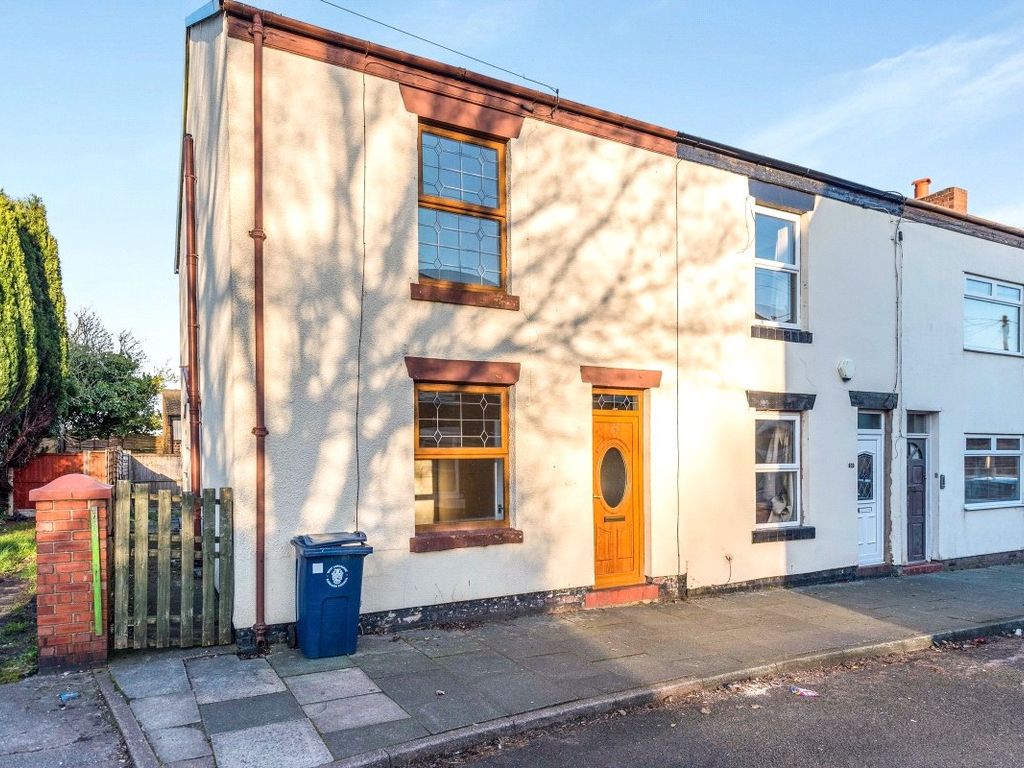 3 bed end terrace house for sale in Barnes Road, Skelmersdale