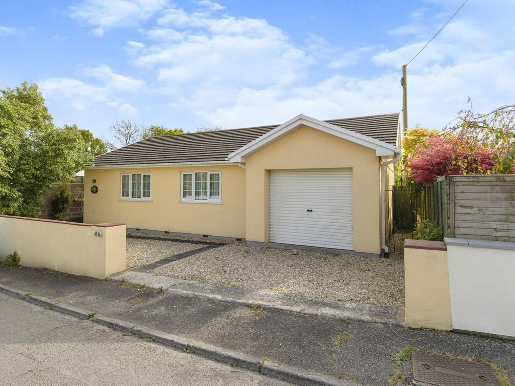 2 bed bungalow for sale in Westheath Road, Bodmin, Cornwall PL31 Zoopla