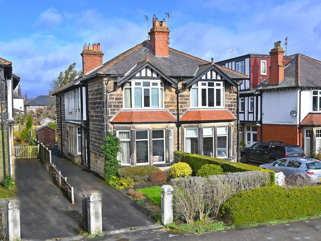 4 bed semidetached house for sale in Leadhall Lane, Harrogate HG2 Zoopla