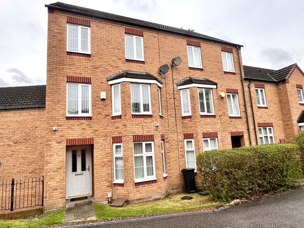 3 bed terraced house for sale in Wickford Close, Leicester, Leicester