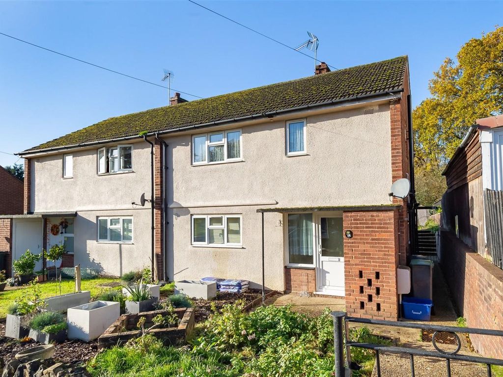 Western Avenue, Epping CM16  