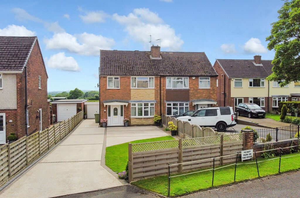 4 bed semidetached house for sale in Rouse Street, Pilsley S45, £240,000 Zoopla