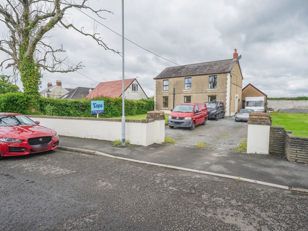 4 bed detached house for sale in Gors Road, Penllergaer, Swansea SA4, £