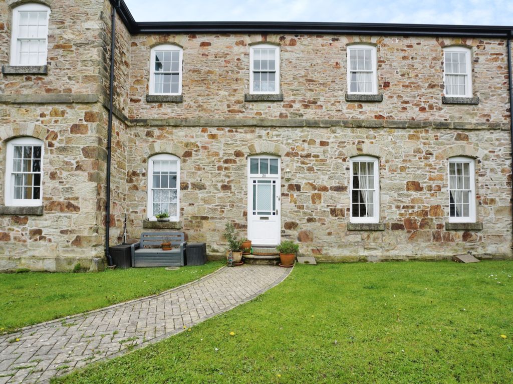 2 bed terraced house for sale in Park Drive, Bodmin, Cornwall PL31, £