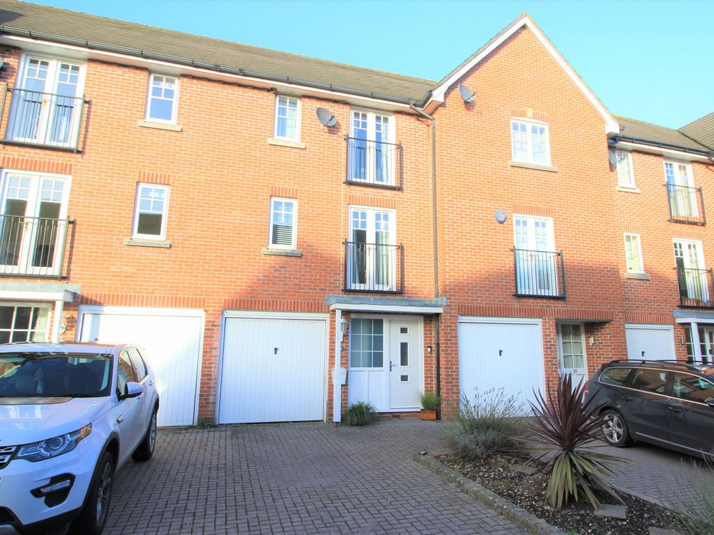 3 bed terraced house for sale in Quayside Walk, Marchwood SO40 Zoopla