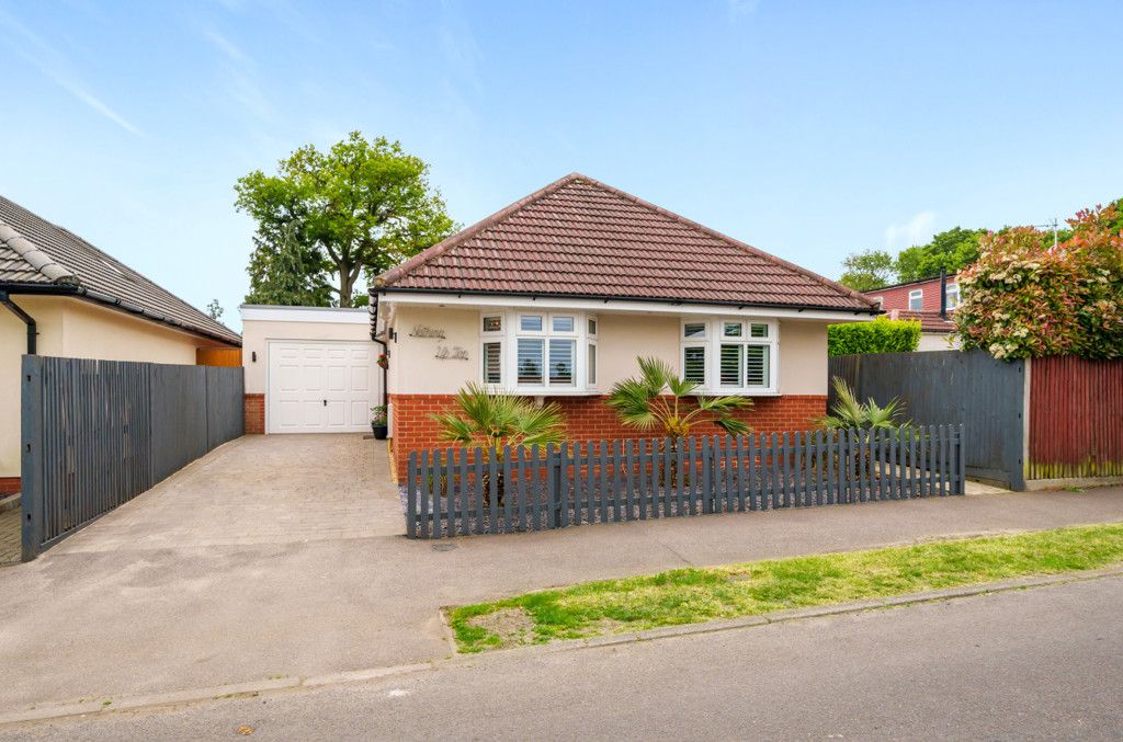 2 bed bungalow for sale in Compton Place, Watford, Hertfordshire WD19