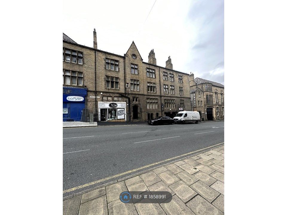 1 bed flat to rent in Piccadilly Chambers, Bradford BD1, £450 pcm Zoopla