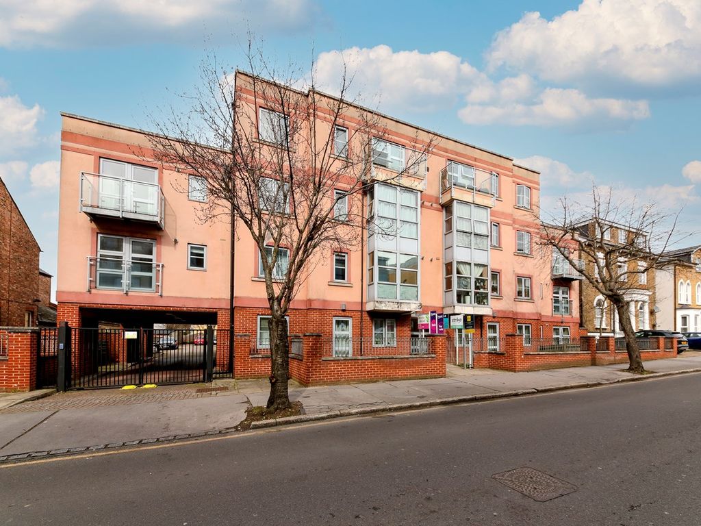 2 bed flat for sale in Campbell Road, Croydon CR0, £108,000 Zoopla