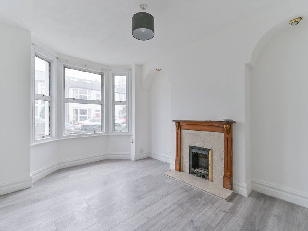4 bed terraced house for sale in Cottingham Road, Penge, London SE20, £