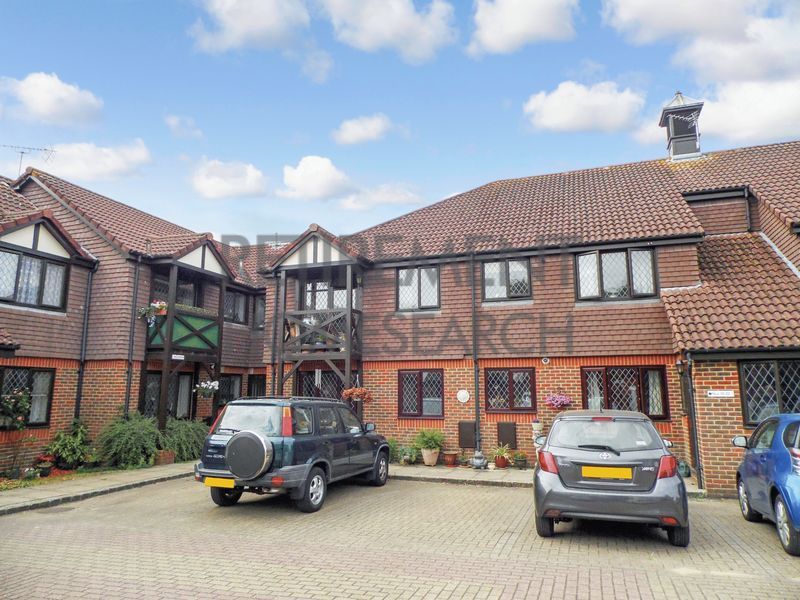 2 bed property for sale in Fromow Gardens, Windlesham GU20 Zoopla