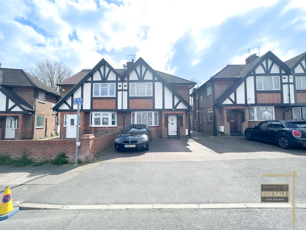 4 bed semidetached house for sale in Roseville Road, Hayes UB3 Zoopla