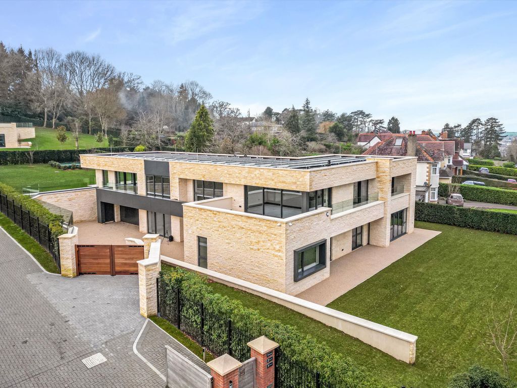 New home, 6 bed detached house for sale in Sovereign View, Charlton