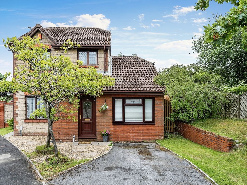 3 bed detached house for sale in Bryncelyn, Llangyfelach, Swansea SA6