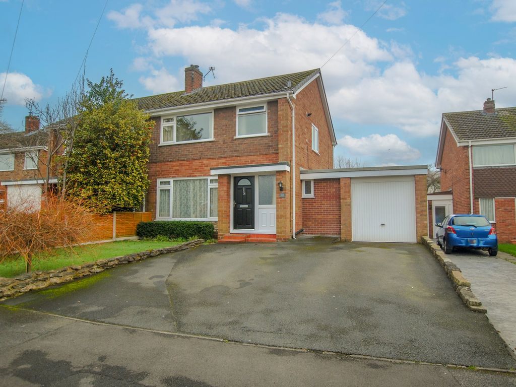 3 bed semidetached house for sale in Melrose Gardens, Wellington