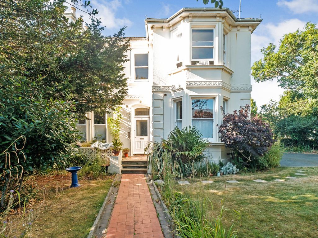 1 bed flat for sale in Shelley Road, Worthing, West Sussex BN11 Zoopla