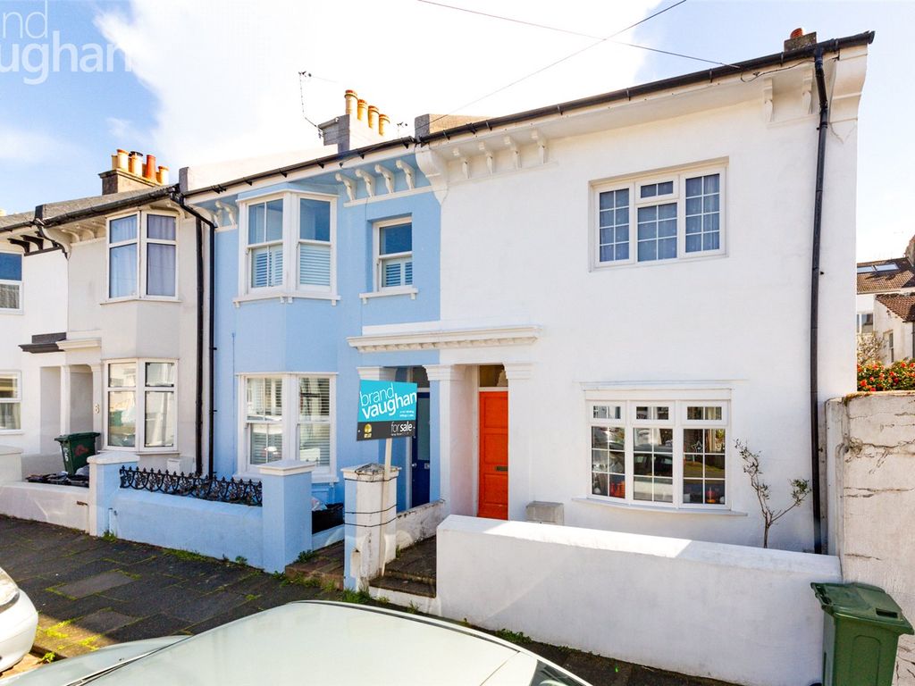 3 bed end terrace house for sale in Yardley Street, Brighton, East