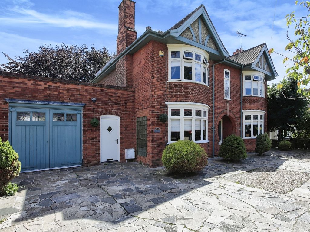 4 bed detached house for sale in Paston Lane, Walton, Peterborough PE4 Zoopla