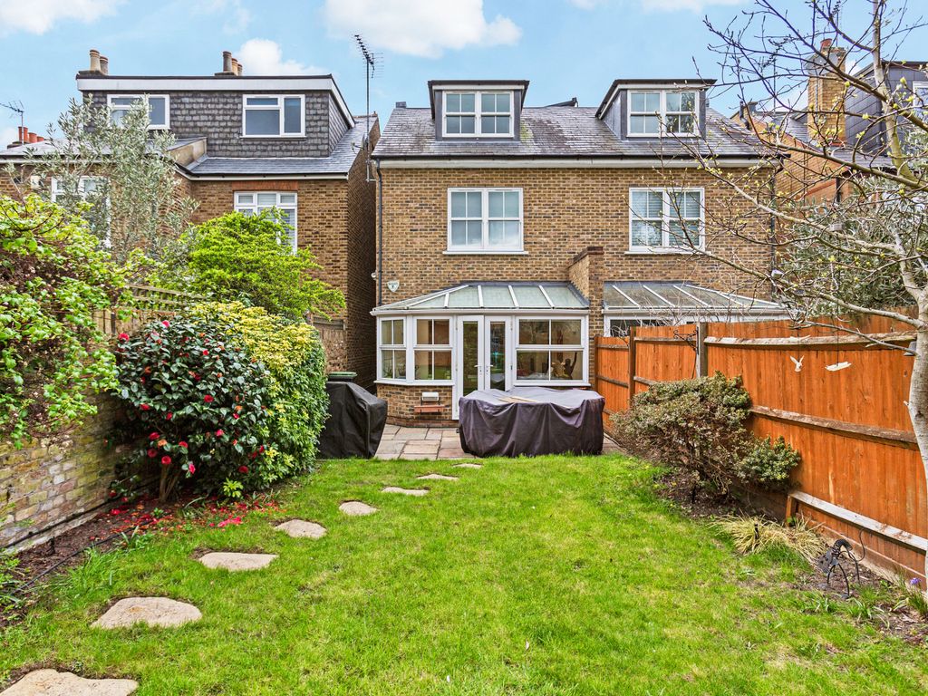 4 bed semidetached house to rent in Clifton Road, Surrey KT2 Zoopla