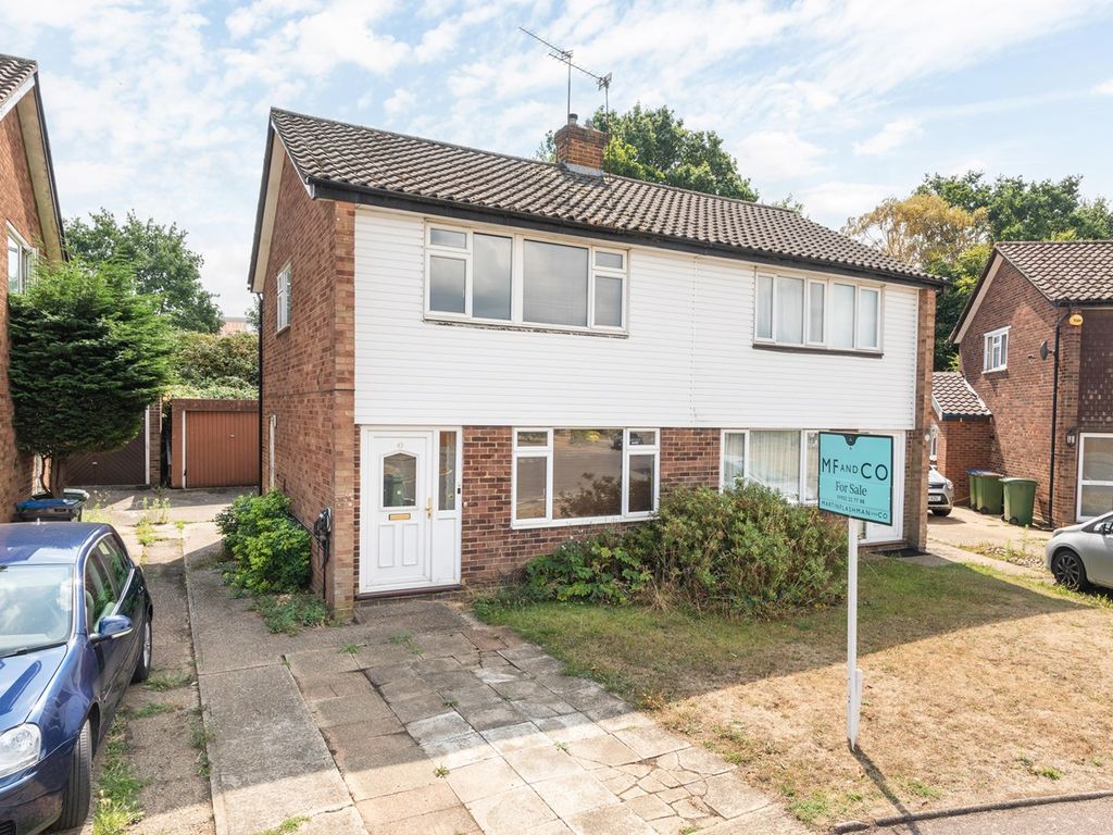 3 bed semidetached house for sale in Lindley Road, WaltonOnThames KT12 Zoopla