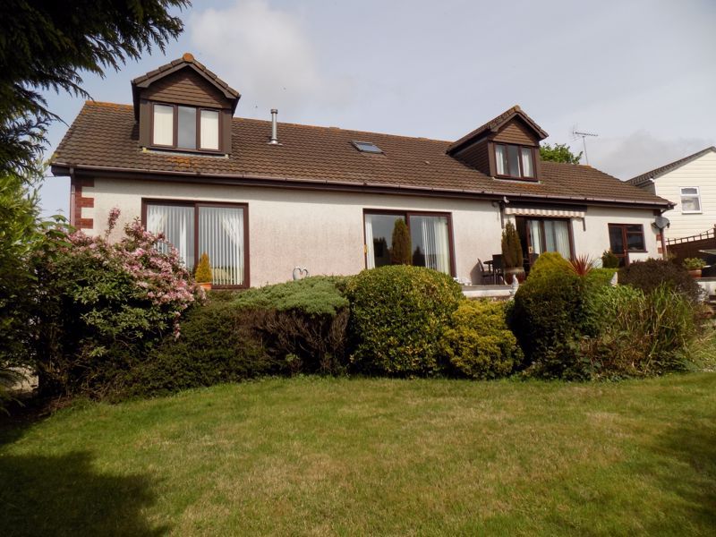 4 bed detached bungalow for sale in Carclaze Road, St. Austell PL25 Zoopla