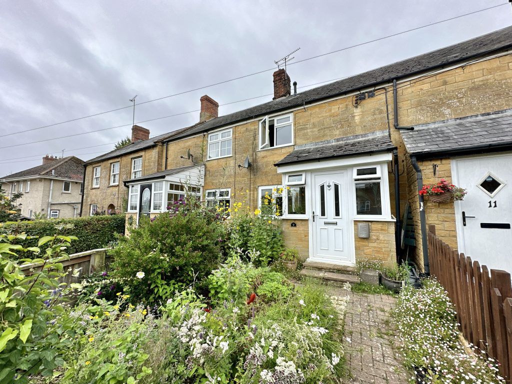 2 bed cottage for sale in Shiremoor Hill, Merriott, Somerset TA16, £