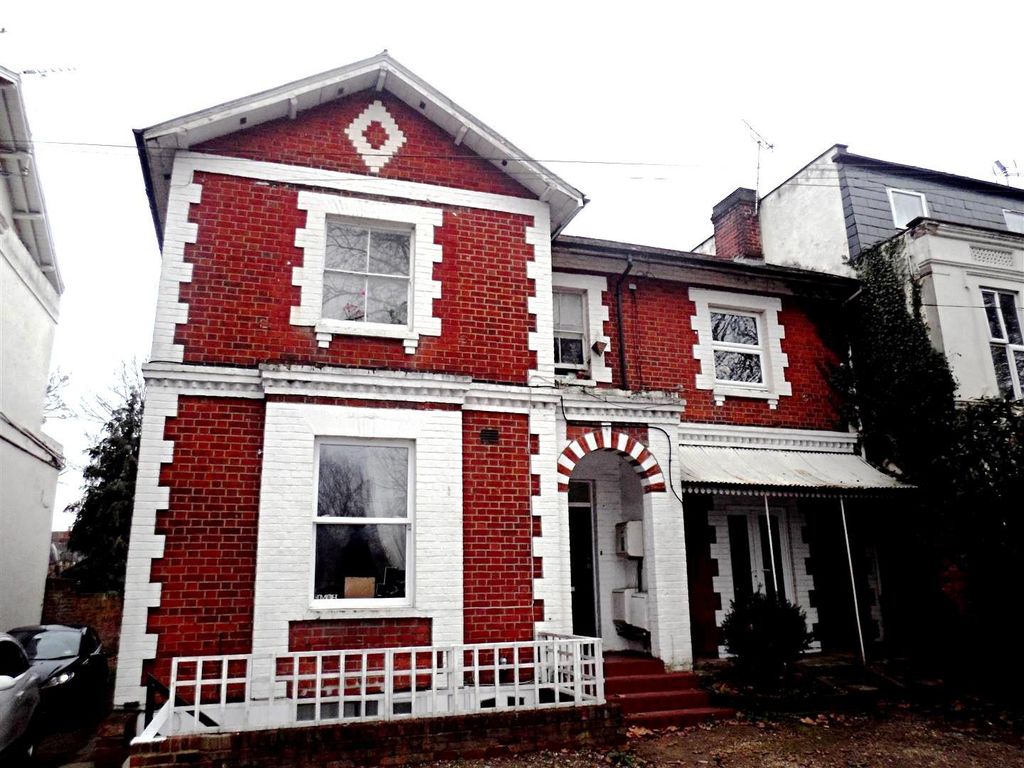 2 bed flat to rent in London Road, Reading, Berkshire RG1 Zoopla