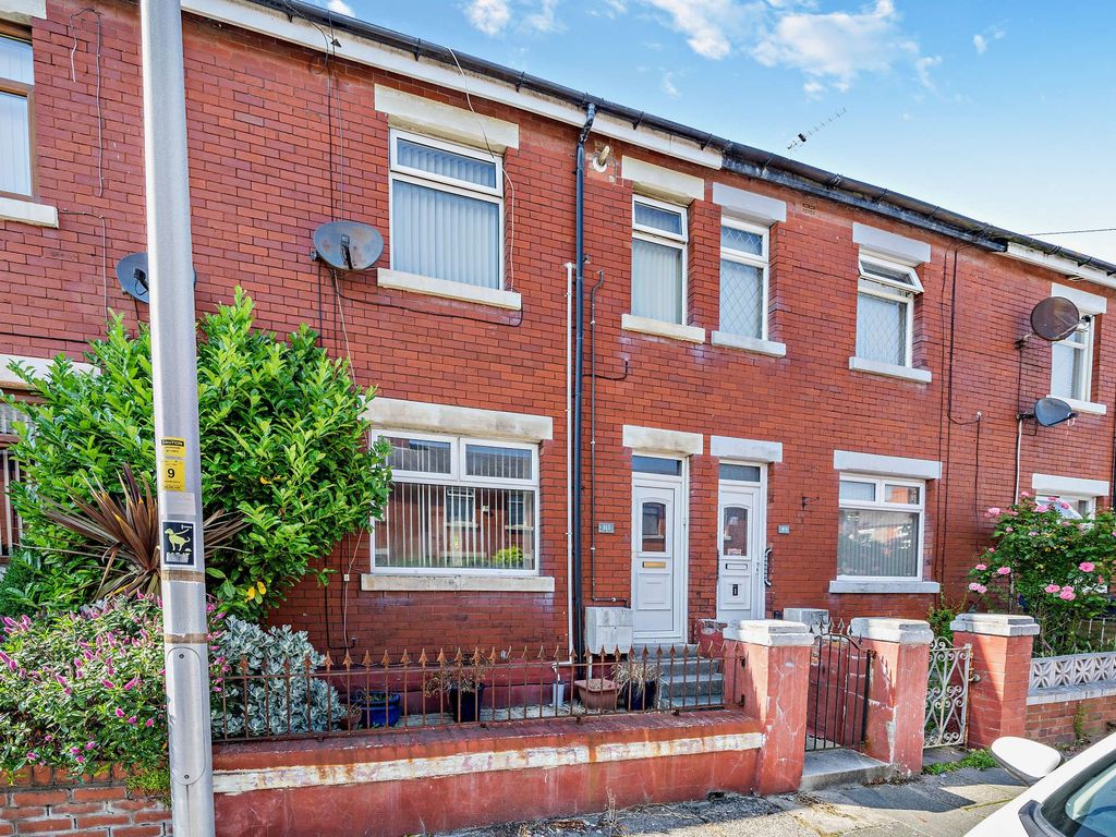 3 bed terraced house for sale in Sharow Grove, Blackpool FY1, £90,000