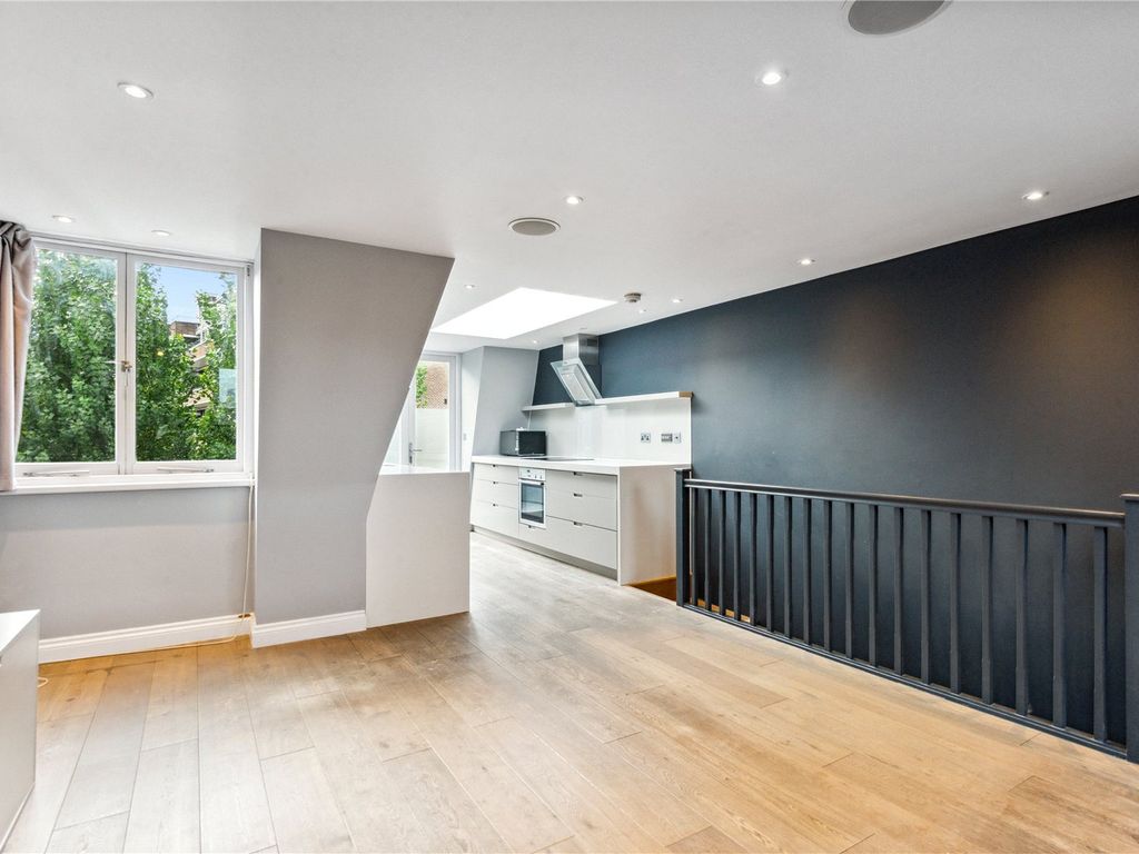 2 bed flat for sale in Burnthwaite Road, London SW6, £1,200,000 Zoopla