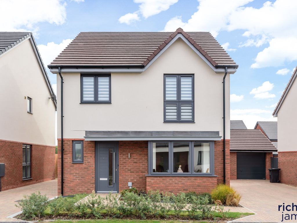 4 bed detached house for sale in Parsons Place, Tadpole, Swindon SN25