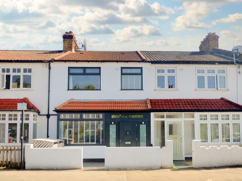 3 bed terraced house for sale in Malyons Road, London SE13, £725,000