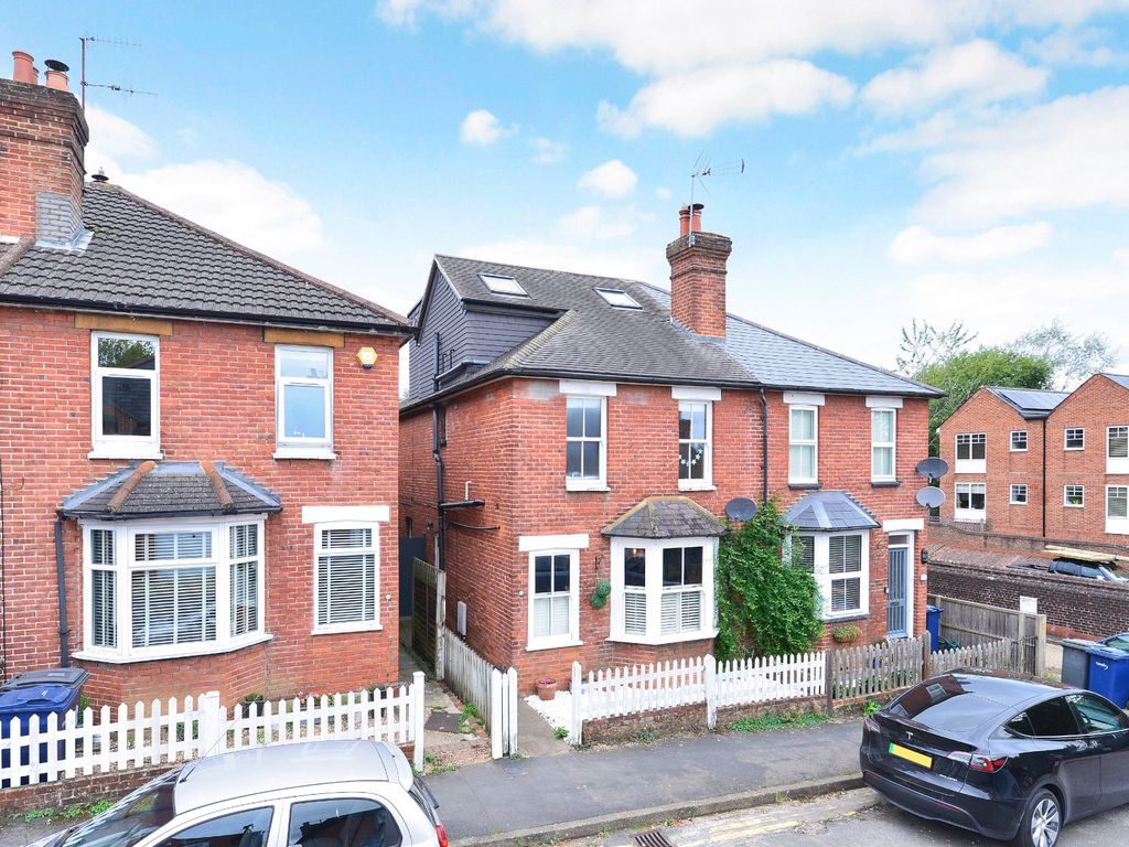 4 bed semidetached house for sale in Godalming, Surrey GU7, £700,000