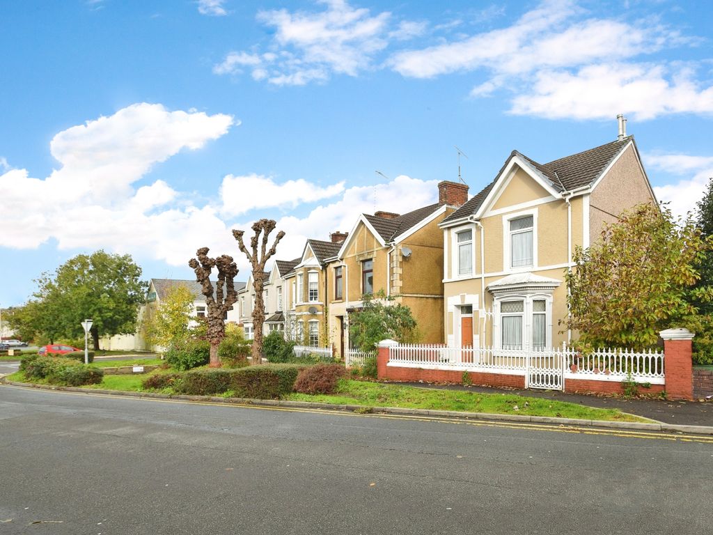 3 bed detached house for sale in College Square, Llanelli, College