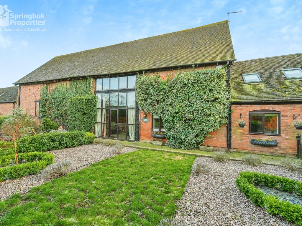 4 bed barn conversion for sale in Tamhorn Farm, Fisherwick Road