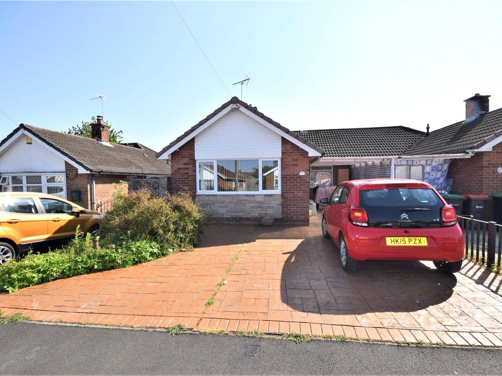 3 bed bungalow for sale in Rowan Croft, Huthwaite, SuttonInAshfield, Nottinghamshire NG17, £