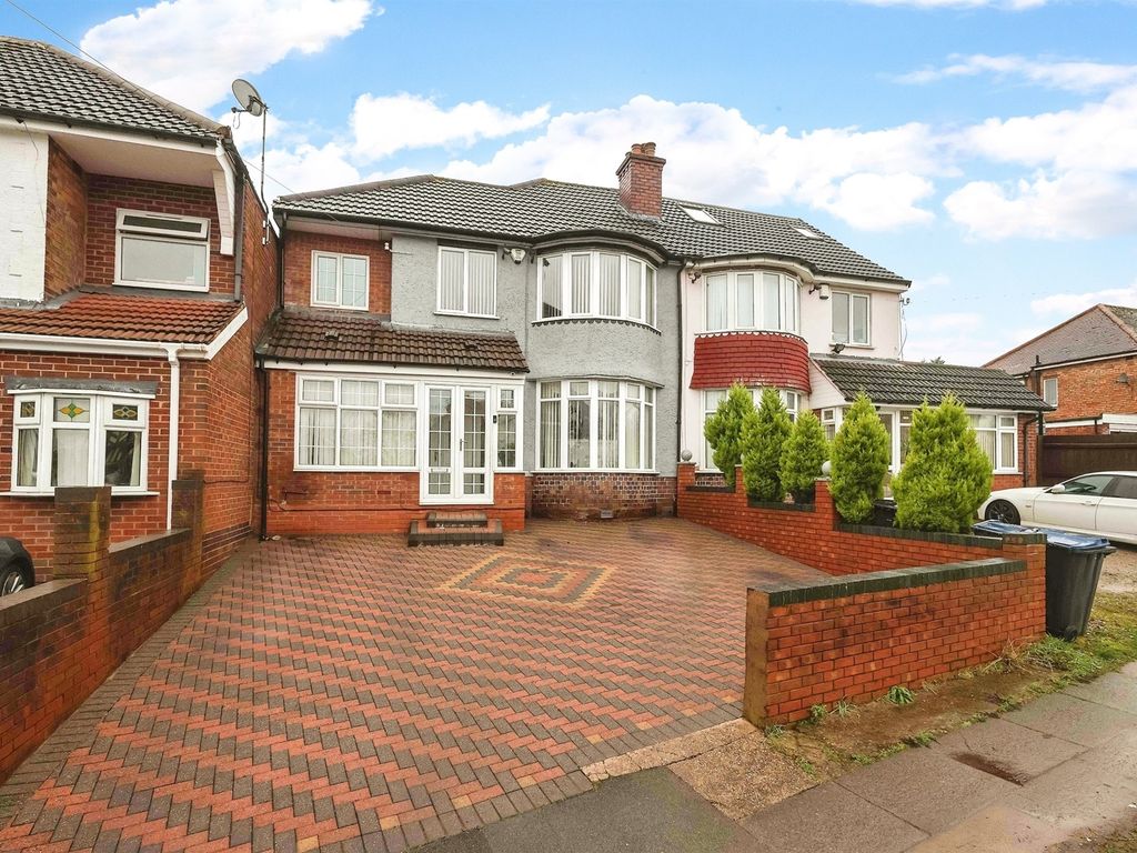 4 bed semidetached house for sale in Blakesley Road, Yardley