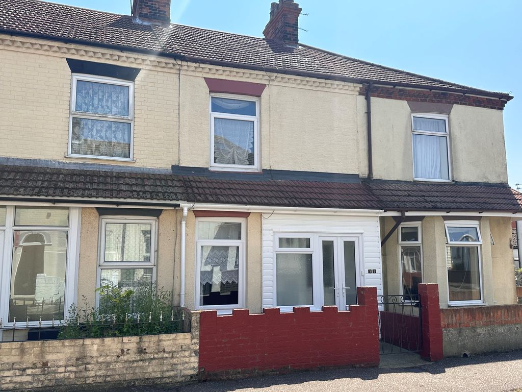 2 bed terraced house for sale in Anson Road, Great Yarmouth NR31, £