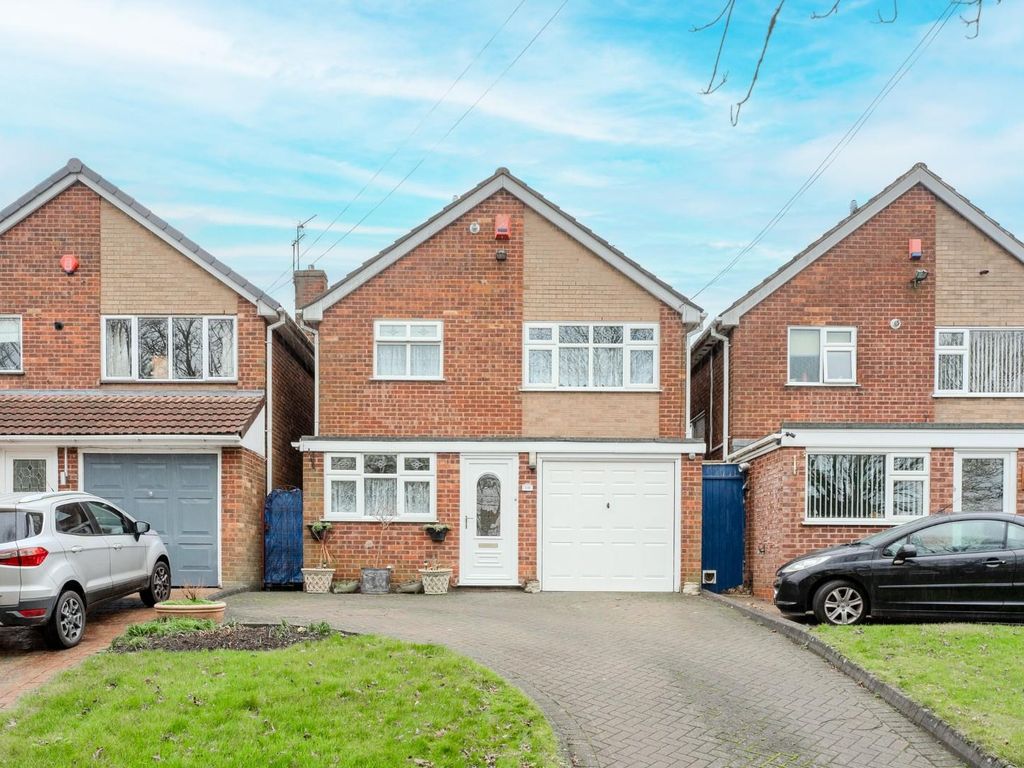 3 bed detached house for sale in Hospital Lane, Coseley, Bilston WV14