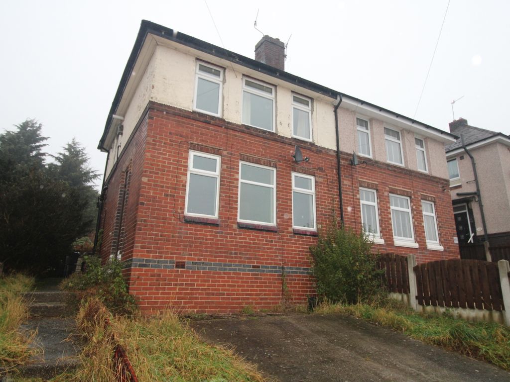 3 bed property for sale in Doe Royd Crescent, Sheffield, South