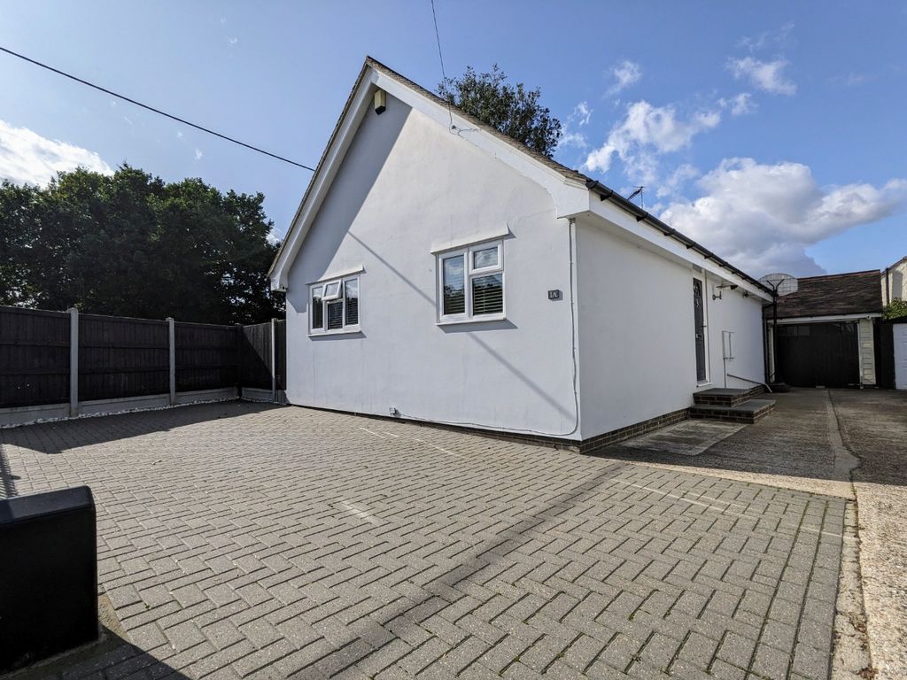 4 bed detached house for sale in Thundersley Grove, Thundersley, Essex